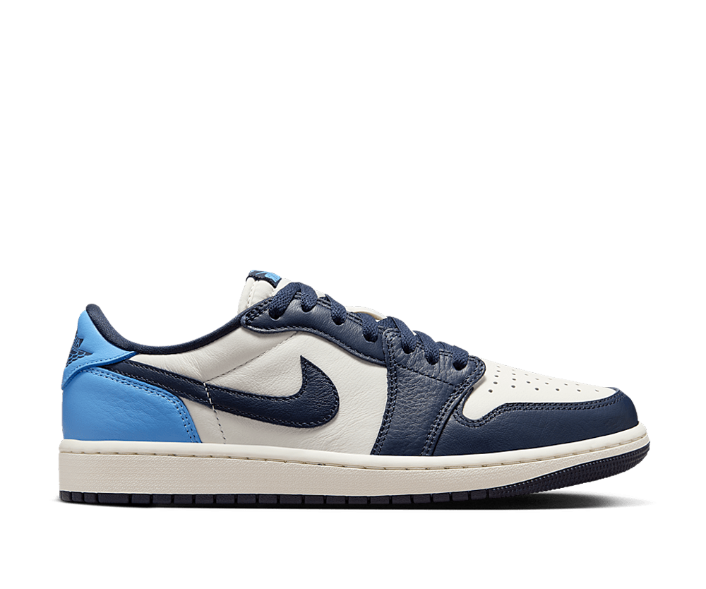 Jordan 1 Low OG Obsidian UNC