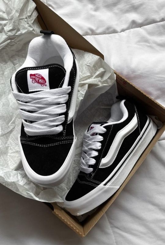 Vans Knu Skool Black White